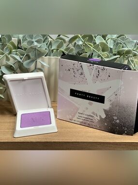 Fenty Beauty Lilac Suede Powder Blush
